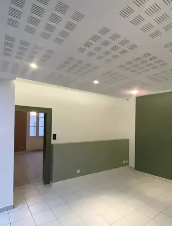 peinture extérieure à Vallières-les-Grandes - image 4