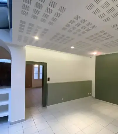 pose de papier peint à Amboise - image 4