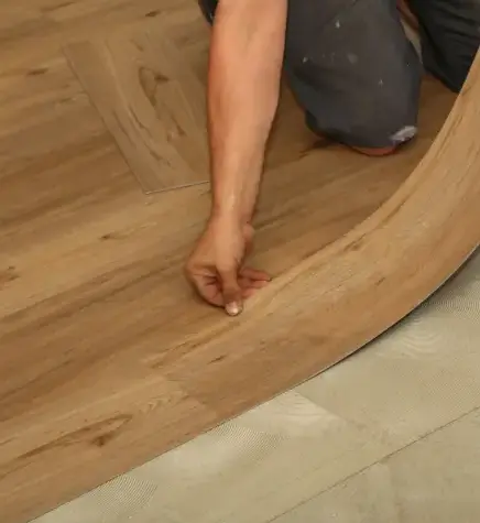 pose de papier peint Vallières-les-Grandes-1