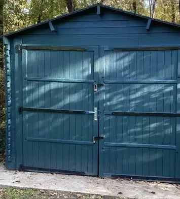 revêtement mural à Vallières-les-Grandes - image 2